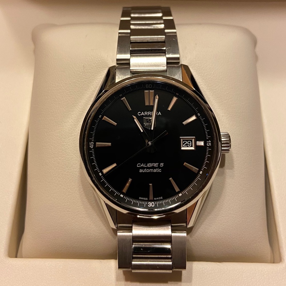 Tag Heuer Men’s calibre 5 Swiss watch